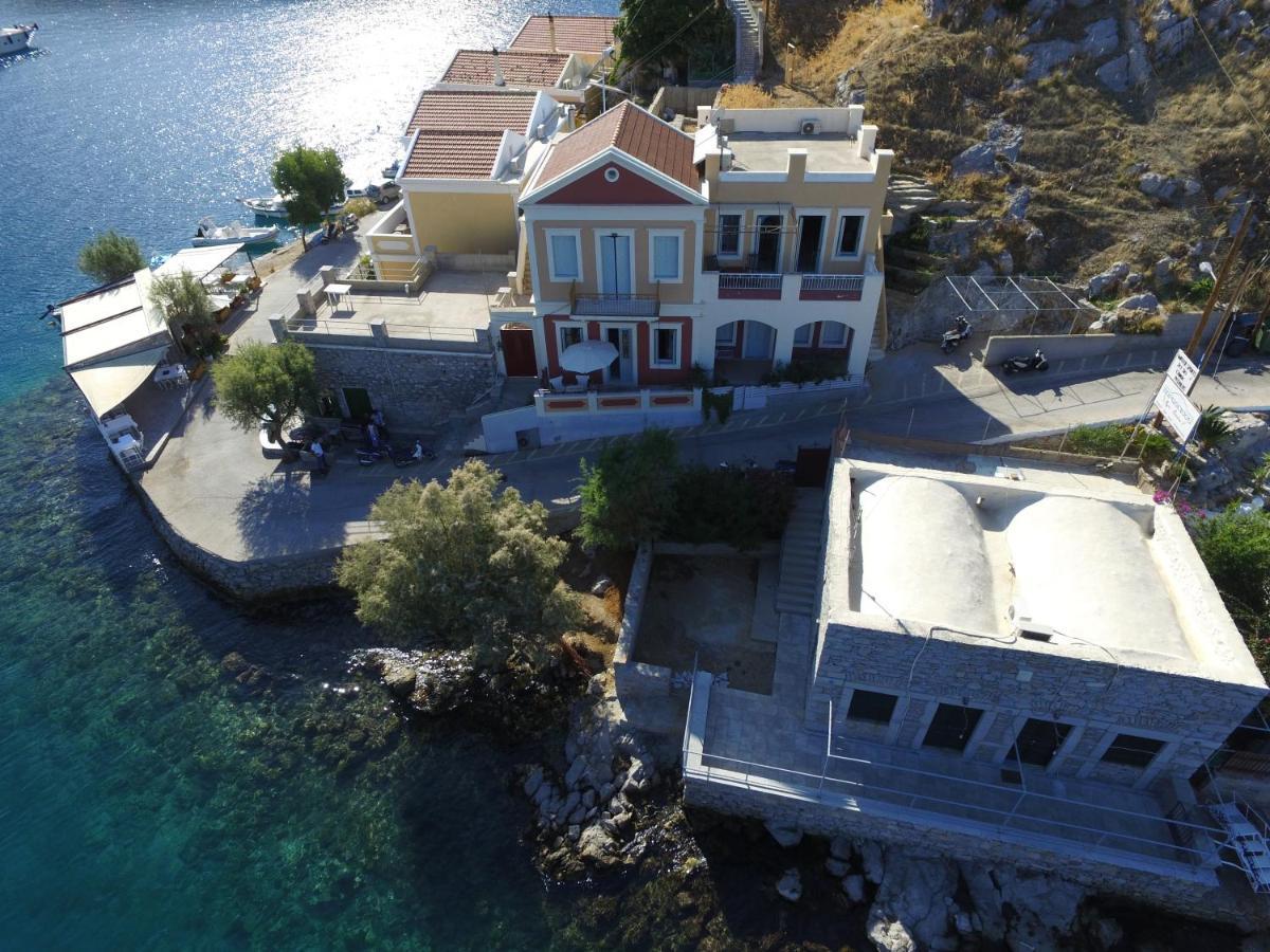 Anoi Tholos Sými Buitenkant foto